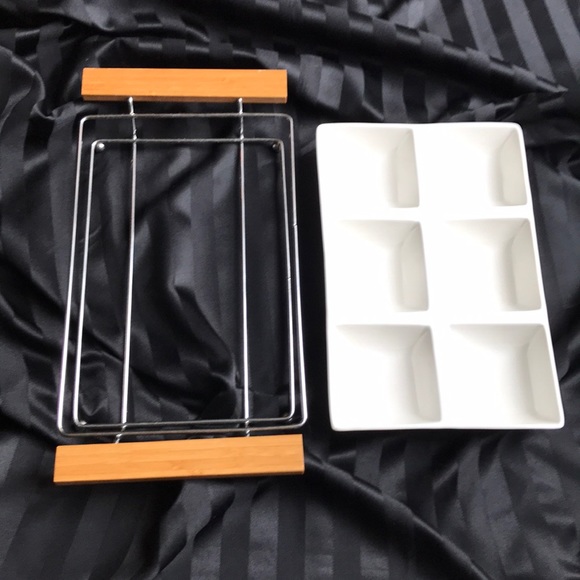 Porcelain Server - Picture 8 of 10